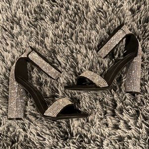 Bling chunky Heels, size 6